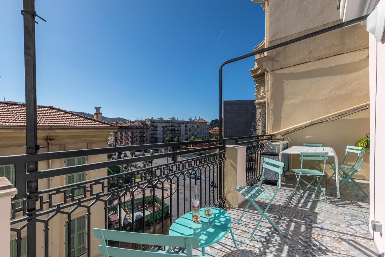 Squared Head-Apartment With Terrace In Nice Exterior photo
